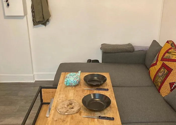 Cozy Montmartre Apartment Paris